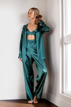 Sleepwear Ideas, Shirt And Pants Set, Silk Pjs, Pyjama Satin, Cute Pajama Sets, Pajama Outfits