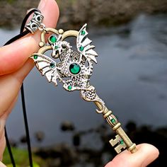 Fantasy Style Metal Jewelry For Cosplay, Fantasy Metal Jewelry For Cosplay, Green Metal Necklace With Charms, Green Metal Necklaces With Charms, Unique Metal Jewelry For Fantasy Events, Steampunk Silver Jewelry For Cosplay, Fantasy Pendant Necklace For Cosplay, Fantasy Metal Pendant Necklace, Punk Metal Jewelry For Fantasy Events