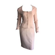 Vintage Guy Laroche Light Pink Skirt Suit Made in France Pink Skirt Suit, Vintage Wedding Suits, Light Pink Skirt, Vintage Skirt Suit, Suits Outfits, Women Suits Wedding, Versace Pink, Skirt Suits, Tv Show Outfits