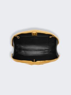 [vc_row][vc_column width=”1/3″][vc_column_text text_larger=”no”] Schiaparelli Schiaparelli Rigid Molded Mouth Clutch This rigid minaudière in copper alloy and lambskin interior is inlaid with a signature molded Mouth. Schiaparelli Rigid Molded Mouth Clutch has been a staple of the fashion world for decades. From the runway to the red carpet, these earrings have been seen on some of the most stylish celebrities and trendsetters. From the classic pearl drop earrings to the Haute Couture Designers, Stylish Celebrities, Bags Shop, Pearl Drop Earrings, Pearl Drop, Fashion World, The Red Carpet, Designer Collection, Trend Setter