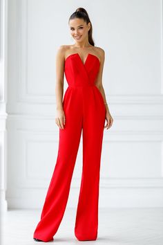 Red Backless Cut-Out Jumpsuit Trendy Jumpsuit, Formal Jumpsuit, Stylish Jumpsuit, Bridal Jumpsuit, Black Bridal, Tuxedo Style, Fitted Jumpsuit, Off Shoulder Fashion, Strapless Jumpsuit