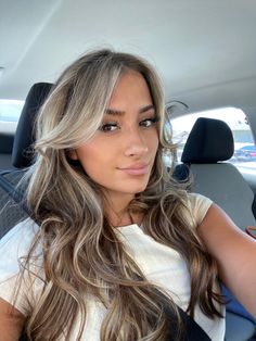 Selfie blonde balayage blowout hairstyle Blonde Hair Inspiration For Brunettes, 90s Layers, Beige Balayage, Ash Blonde Hair Balayage, 90s Hair, Hair Color Underneath, Brown Hair Inspo, Brunette Hair With Highlights, Luscious Hair