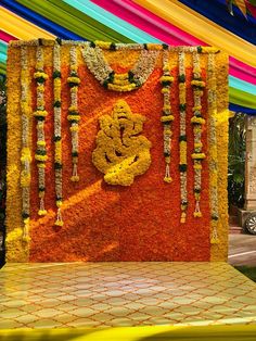 Flower Pasting Stage Decor, Nalunggu Decoration, Ganpati Stage Decoration, Upanayanam Decoration, Traditional Backdrop Decoration, Small Wedding Decor