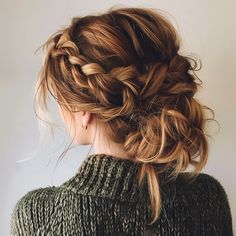 Embrace a bohemian vibe with these braided updo hairstylesPerfect for a relaxed and carefree lookSave this pin for boho hair ideas Braids Updo BohoStyles Wedding Hairstyles Boho Updo, Boho Bun Wedding Hair, Messy Braided Updo, Bohemian Hairstyles For Medium Hair, Boho Braided Updo, Boho Bridal Updo, Boho Updo Hairstyles, Bohemian Updo