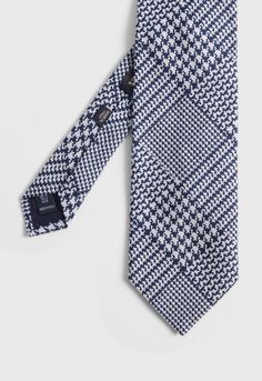 Made from the finest fabrics in intricate paisleys, stripes and patterns, our ties add the perfect finishing touch to your look. Wear this woven silk plaid tie with your everyday suit or sleek tailored look. Designed Exclusively for Paul StuartItalian Woven SilkMade in Italy Paisley Ties For Men, Paisley Tie, Plaid Tie, Fine Fabric, Off Black, Ties Mens, Necktie, Neck Tie, Paisley