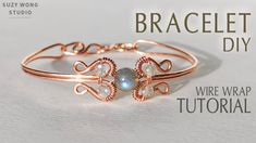 a wire wrapped bracelet is shown with the words, braclet diy