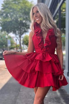 Short A Line Dress, Tiered Ruffle Skirt, Ruffle Shorts, Satin Material, Ruffle Skirt, Elegant Dress, Above Knee, Halter Neck, Red Color