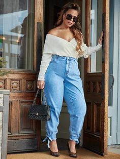 Casual Fashion Plus Size Women, Plus Size Fashion Style, Curvy Inspired Outfits, Regular Sized Women Fashion, Sheek Outfits Plus Size, Mid 20s Fashion Outfits Plus Size, Size 14w Outfits Curvy Fashion, Style For Size 12 Women, Women’s Plus Size Outfits