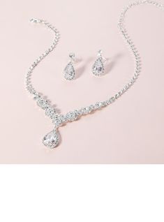 JJ's House Jewelry Sets Women's Wedding Prom (Set of 3) Elegant Pierced Earrings Necklace Alloy Lobster Clasp Rhinestone 0.78\"(Approx.2cm) 13.8\"-17.7\"(Approx.35cm-45cm) For Bride Drop 0.39\"(Approx.1cm) Silver Wedding & Party Jewelry. #JJ's House #JewelrySets #Women's #Wedding #Prom #Elegant #Pierced #Earrings #Necklace #Alloy #LobsterClasp #Rhinestone #ForBride #Drop #Silver #Wedding&PartyJewelry Prom Jewelry Sets, Prom Elegant, Prom Jewelry, Wedding Party Jewelry, Rhinestone Wedding, Party Jewelry, Wedding Jewelry Sets, Drop Necklace, Pierced Earrings