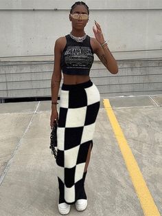 Pencil Skirt Casual, Maxi Skirt Style, Elegante Y Chic, Checkered Skirt, Plaid Pencil Skirt, Ankle Length Skirt, Knit Maxi Skirt, Wrap Around Skirt, Split Skirt