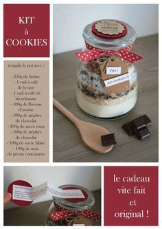 an advertisement for cookies in a jar with labels on the top and bottom, along with instructions to make it