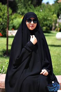 Black Abaya Designs, Muslim Women Clothing, Cotton Frocks For Kids, Frocks For Kids, Beautiful Jumpsuits, Button Up Shirt Womens, Women Lipstick, Modest Fashion Hijab, Muslim Women Fashion