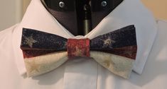 Bow Ties, Fun Tie, Classic Tie, Festive Bow Tie, Star Spangled Bow Tie, Red, White, and Blue Bow Tie with a bit of sparkle This bow tie is handmade in the USA.   All our adjustable straps fit sizes between 14 and 20 inches. Self Tie Bow Tie options available , 14-19 inches (1/2 sizes available).  Size of self tie bow tie reflects dress shirt neck size. Standard and Long Length Neck Ties available. Matching Pocket Square available. Color scheme will vary with cut of fabric. Fun Tie, Tie Bow Tie, Blue Bow Tie, Cool Ties, Star Spangled, Tie Bow, Fabric Bows, Neck Ties, Blue Bow