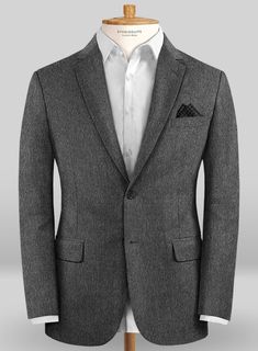 Colombo Dark Gray Cashmere Jacket : StudioSuits: Made To Measure Custom Suits, Customize Suits, Jackets and Trousers Charcoal Jacket Outfit Men, Grey Tweed Suit, Gentlemen Style, Herringbone Tweed Jacket, White Linen Suit, Green Velvet Jacket, Peaky Blinders Suit, Style Gentleman, Grey Wool Suit