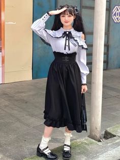 Star Shaped Buckles Black Jirai Kei Skirt High Waist Girly Kei, Kei Fashion, Jirai Kei, Skirt High Waist, Kawaii Fashion Outfits, Ruffles Fashion, Black High Waist, Shorts Pants, A Skirt