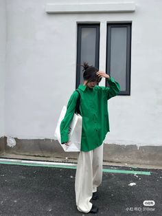 Summer Outfit Korean Style, Korean Green Outfit, Oversized Green Shirt For Streetwear, Green Outfit Korean, Green Shirt Korean Outfit, Pastel Green Outfit Korean, Korean Fits, Clothes Korean Style, Deep Winter