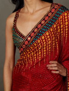 Ritu Kumar, Set Saree, Fancy Blouse, Embroidered Saree, Geometric Motifs, Red Saree, 2000s Fashion Outfits, Fancy Blouses, Blouse For Women