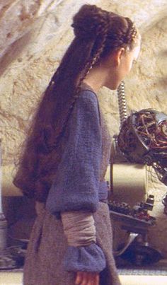 Star Wars Aesthetic Padme, Padawan Braid Girl, Padme Tatooine Outfit, Star Wars Girl Hairstyles, Star Wars Inspired Hair Styles