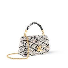 LOUIS VUITTON® - Go-14 Mm - Gris Chine Sac Louis Vuitton, Louis Vuitton Gifts, Louis Vuitton Trunk, Bags Louis Vuitton, Trunk Bag, Luxury Purses, Buckle Shoes, Monogram Bag, Unique Bags