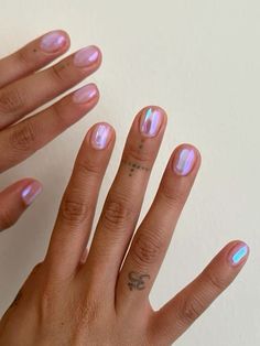 Simple Korean Nails, Simple Chrome Nails, Room Inspo Coquette, Travelling Fits, Clean Girl Room, Iridescent Nails, Greece Corfu, Board Mood, Short Gel Nails