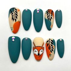 Celebrate the season with our Handpainted Fox Fall press on nails! These autumn-themed, reusable nails feature a charming fox design, bringing a cozy, whimsical touch to your fall look. 🌸Thank you for supporting my small business.🌸 You can reuse all the nails you purchased from us multiple times, if you handle them with care 📦𝐖𝐡𝐚𝐭 𝐜𝐨𝐦𝐞𝐬 𝐰𝐢𝐭𝐡 𝐲𝐨𝐮𝐫 𝐩𝐫𝐞𝐬𝐬 𝐨𝐧 𝐧𝐚𝐢𝐥 𝐤𝐢𝐭? 10 𝘯𝘢𝘪𝘭𝘴 𝘰𝘧 𝘺𝘰𝘶𝘳 𝘴𝘪𝘻𝘦 24 𝘢𝘥𝘩𝘦𝘴𝘪𝘷𝘦 𝘴𝘵𝘪𝘤𝘬𝘴 1 𝘯𝘢𝘪𝘭 𝘧𝘪𝘭𝘦 1 𝘤𝘶𝘵𝘪𝘤𝘭𝘦 𝘴𝘵𝘪𝘤𝘬  𝐼𝘯𝘴𝘵𝘳𝘶𝘤𝘵𝘪𝘰𝘯 𝘩𝘰𝘸 𝘵𝘰 𝘢𝘱𝘱𝘭𝘺 𝘢𝘯𝘥 𝘳𝘦𝘮𝘰𝘷𝘦 𝘵𝘩𝘦𝘮. 🌸 Customization All of my nails are hand-painted, so any new ideas and customization are available. We can even create a whole new set together, so please don't hesitate to message me. 📏 Measurements P Fox Fall Nails, Cozy Nail Designs, Late November Nails, Fox Nail Designs, Fall Funky Nails, Autumn Themed Nails, Fox Nails Designs, 2024 Autumn Nails, Moose Nails