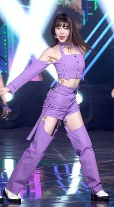 Purple Performance Outfit Kpop, Blue Kpop Outfits Stage, Idol Dress Korean, Kep1er Up Outfits, Kpop Idol Outfits Female Stage, Stage Outfits Purple, Purple Kpop Outfits, Xiao Ting Kep1er, Purple Stage Outfits