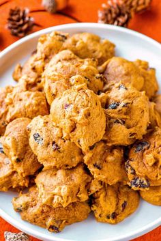 Pumpkin Drop Cookies - Homemade Hooplah Pumpkin Drop Cookies, Best Pumpkin Cookies, Raisin Cookie Recipe, Soft Pumpkin Cookies, Fall Cookie Recipes, Drop Cookie Recipes, Pumpkin Cookie Recipe, Pumpkin Spice Cookies, Chewy Sugar Cookies