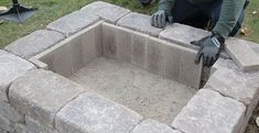 How to Build a Custom Fire Pit Argentina Bbq, Block Fire Pit, Build A Fire Pit, Diy Fire Pit Ideas, Fire Bricks, Paver Fire Pit, Fire Pit Plans, Cinder Block Fire Pit, Fire Pit Wall