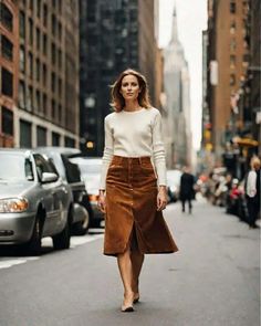 A Line Corduroy Skirt, Brown Suede Midi Skirt Outfit, How To Style Corduroy Skirt, Brown Suede Skirt Outfit Fall, Tan Corduroy Skirt Outfit, Brown Courdory Skirt Outfits, Brown Courdory Skirt Outfit, Corduroy Midi Skirt Outfit, Long Corduroy Skirt Outfit