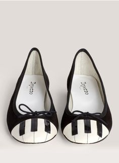 Sapatilha piano Black Ballerina Flats, Куклы American Girl, Black Ballerina, Piano Man, Ballerina Flats