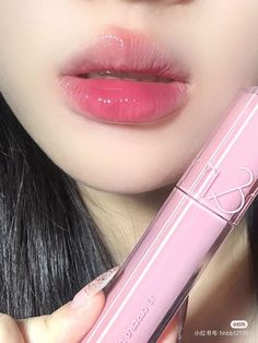 Douyin Lips, Romand Lip Tint, Plumping Lips, Asian Makeup Tutorials, Makeup Accesories, Ethereal Makeup, Lip Swatches, Fancy Makeup, Makeup Looks Tutorial