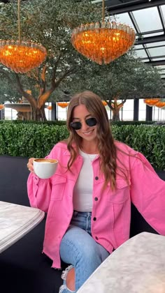 How To Style Pink Button Up, Hot Pink Denim Jacket Outfit, Outfits With A Pink Jacket, Hot Pink Jacket Outfit Casual, Pink And White Preppy Outfit, How To Style Pink Denim Jacket, Bright Pink Jacket Outfit, Hot Pink Jacket Outfit Winter, Pink Courderoy Jacket Outfit