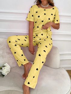 Yellow  Collar Short Sleeve  Heart,All Over Print Pant Sets Embellished Slight Stretch All Women Sleep & Lounge Print Pant, Amazing Clothes, Pant Sets, Yellow Shorts, Sleepwear Sets, Print Pajamas, Pajama Set Women, Print Tee, Pj Sets