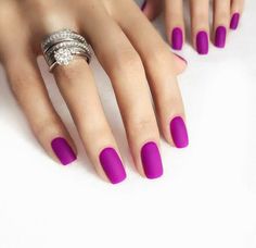 Coral Manicure Ideas, Nail Matte Colors, Spring Nail Polish Colors 2023, Spring Nail Colors 2023, Summer 2023 Nail Colors, Nail Colors 2023, Types Of Nails Shapes, Pink Nail Colors