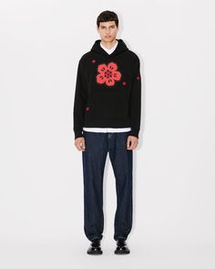 'Boke Flower' classic hoodie.
Front placed printed ‘Boke flower'.
Embroidered 'Boke Flower' patches.
Embroidered KENZO Paris branding below the collar on the back.
Light soft unbrushed molleton. Embroidered Hoodie With Relaxed Fit For Streetwear, Embroidered Relaxed Fit Hoodie For Streetwear, Embroidered Hoodie For Streetwear In Spring, Embroidered Hoodie For Spring Streetwear, Spring Embroidered Hoodie For Streetwear, Winter Cotton Hoodie With Floral Embroidery, Casual Hooded Hoodie With Floral Embroidery, Lucky Tiger, Polo Sweatshirt