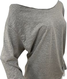 Slouchy Drop Shoulder Tops For Loungewear, Casual Solid Slouchy Tops, Casual Slouchy Solid Tops, Oversized Gray Batwing Sleeve Top, Casual Oversized Gray Blouse, Oversized Gray Casual Blouse, Gray Drop Shoulder Top For Loungewear, Relaxed Long Sleeve Slouchy Tops, Relaxed Slouchy Long Sleeve Tops