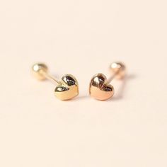 This sold a single piece. Color: 14K Solid Gold /  Rose Gold Post/Gauge: 20G Post length: 4mm/ 6mm / 8mm Backing Ball(Screw Back Ball): 3mm Inner Conch, Tiny Heart, Screw Back Earrings, Tragus, Conch, Helix, Single Piece, Gold Rose, Favorite Jewelry