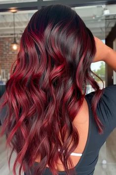 45 Sizzling Hot Red Highlights Ideas for Black Hair - Flo's Blog Red Hair With Dark Highlights, Halo Hair Color, Halo Hair Colors, Black Hair With Red Highlights, Black And Red Hair, Quince Hair, Cutest Hairstyles, Hair Color For Brown Skin