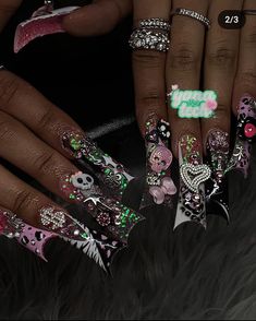 Halloween Junk Nails, Dramatic Nails, Fur Nails, Halloween Acrylic Nails, Ombre Acrylic Nails