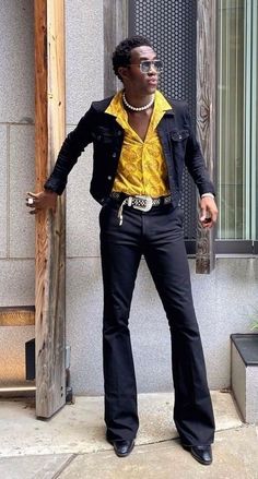 70s Fashion Men Black, Casino Outfits For Men, 70s Party Men, Men’s 70s Style Outfit, Disco Aesthetic Outfit Men, 70s Glam Men, 60s Performance Outfits, Disco Male Outfit