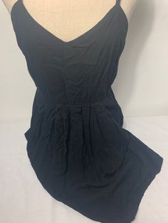 Mossimo Dress Size 8 Color: black Material: rayon Zipper on the side, big pockets Great for summer BBQs bag 14g JN Big Pockets, On The Side, Strapless Top, Cocktail Dress, Formal Dresses, Zipper, Women's Top, Black, Color