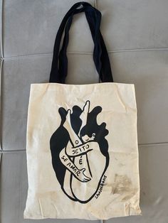 Pretty Tote Bags, Diy Bag Designs, Painted Tote, Diy Tote Bag, Custom Tote Bags