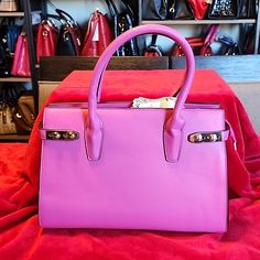 New Focus Baby Pink Handbag, This Is A Perfect Purse To Add To Your Collection Of Handbags Never Used As Well And Just Waiting For The Right Purse Lover. Baby Handbags, Snake Bag, Gucci Gg Marmont Matelasse, Pink Handbag, Gucci Clutch, White Shoulder Bag, Perfect Purse, Black Leather Tote Bag, Chanel Shoulder Bag