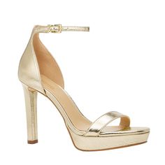 Margo Platform In Pale Gold Mfsrp: $195.00 Brand New In Box Rise To The Occasion With These Sleek Margot Platform Sandals. Meticulously Crafted From Metallic Leather, They’re Set On A Platform For Ultra-Comfortable Wear All Evening. The Barely-There Strap And Stacked Heel Will Create The Illusion Of Longer Legs. Platform Sandal Faux Leather 100% Leather Lining: Synthetic Sole: Rubber Open Toe Buckle Fastening Heel Height: 4" Heel Type: Stacked Imported Style # 49t2mrhs1m Brand New In Box Gold Leather Platform Heels, Glamorous Leather Heels With Heel Loop, Glamorous Open Toe Leather Heels, Gold Leather Sandals For Night Out, Glamorous Leather Sandals With 4-inch Heel, Glamorous Leather Sandals With Round Toe, Gold Stilettos, Longer Legs, Gold Fronts