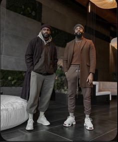 Winter Fashion Outfits Men 2022, Russell Wilson Style, Modest Outfits For Men, Men’s Style 30s, Winter Street Style 2022 Men, Topcoat Men Outfit, Winter Men Outfit 2022, Fall Male Outfits Casual, Fall 2023 Outfits Men