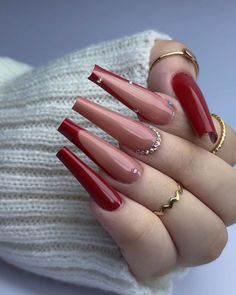 Glitter Red Nails, White Stiletto Nails, Acrylic Nails Nude, Glam Dresses, Stiletto Nails, Cute Acrylic Nails, Nude Nails, Red Nails, Beauty Nails