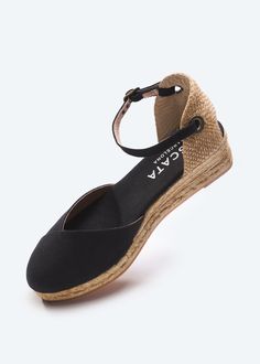 You’ll get compliments galore when you step out in our Pubol espadrille wedges. Classic, sleek and charming with breathable materials and a soft ankle bucket strap and inner soles that are as soft as the air. A sturdy 2” heel makes these shoes great for walking and the flattering V-vamp toe will turn heads wherever you go. TOP TIP: STYLE Slip on a pair of Pubols and you'll feel like you are on Cloud. With superior craftsmanship and extra padded comfort, these will make you feel like you are walk Low Wedge Espadrilles, Nude Espadrilles, Textiles Ideas, Platform Slip Ons, Recycled Shoes, Red Espadrilles, Gold Espadrilles, Eminem Rap, White Espadrilles