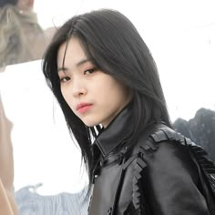 Itzy Ryujin, Shin Ryujin, Girl Icons, Girl Crush, Kpop Idols, Role Models, Korean Girl, بلاك بينك, My Wife