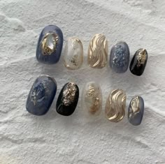 Gold Fake Nails, Navy Nail Art, Nail Art Gold, Nails Navy, Japanese Nail Design, Asian Nails, Gel Nail Art Designs