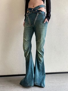 Vintage Blue Baggy Bottoms, Denim Blue Patchwork Bottoms, Denim Blue Patchwork Jeans, Patchwork Denim Blue Denim Bottoms, Patchwork Denim Blue Bottoms, Spring Patchwork Mid-rise Bottoms, Non-stretch Patchwork Blue Jeans, Trendy Medium Wash Patchwork Bottoms, Denim Blue Patchwork Pants